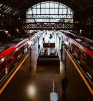 treinstation vervoer
